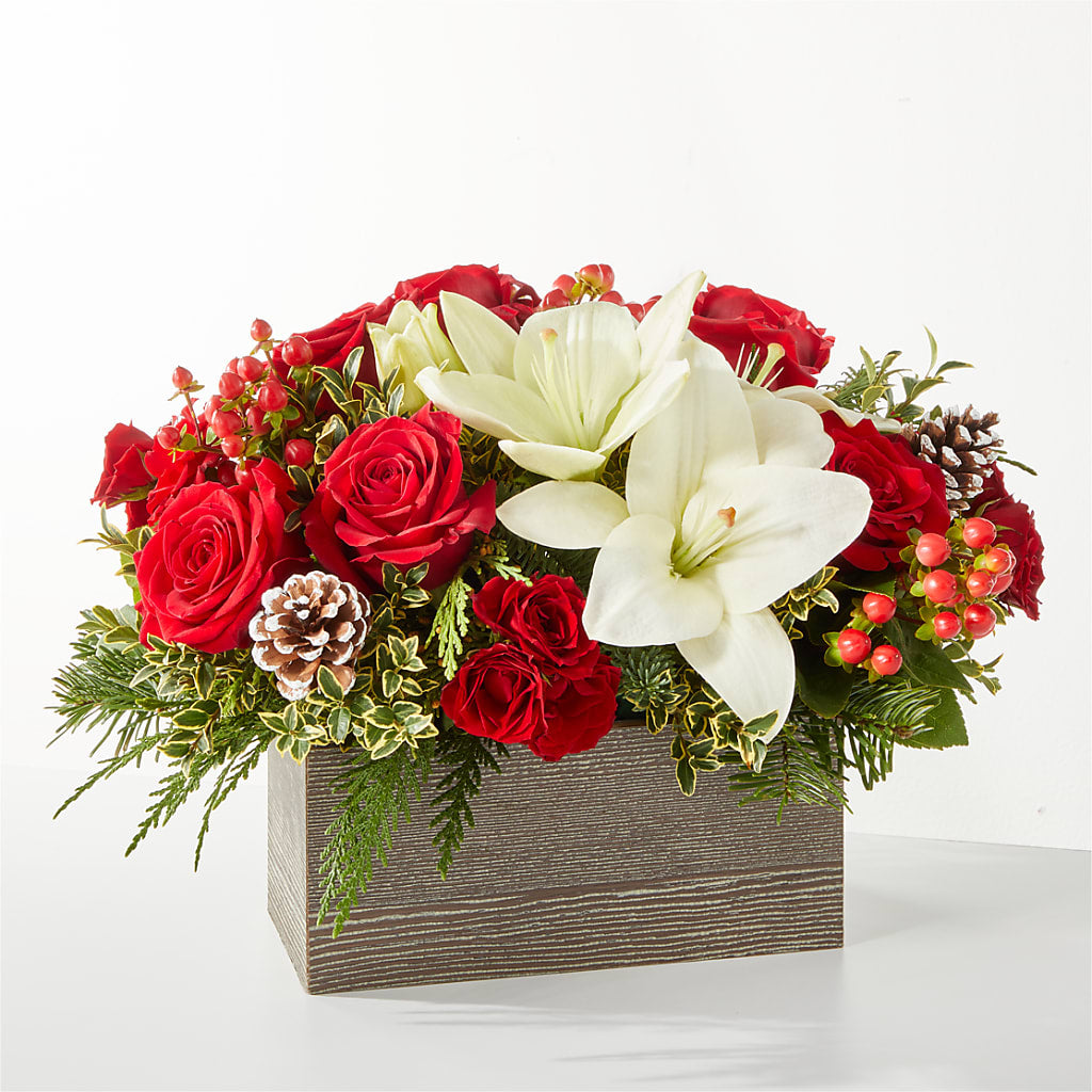 Snowy Wonderland Bouquet – SATELLITE FLORIST & GARDEN CENTRE, Hamilton ON