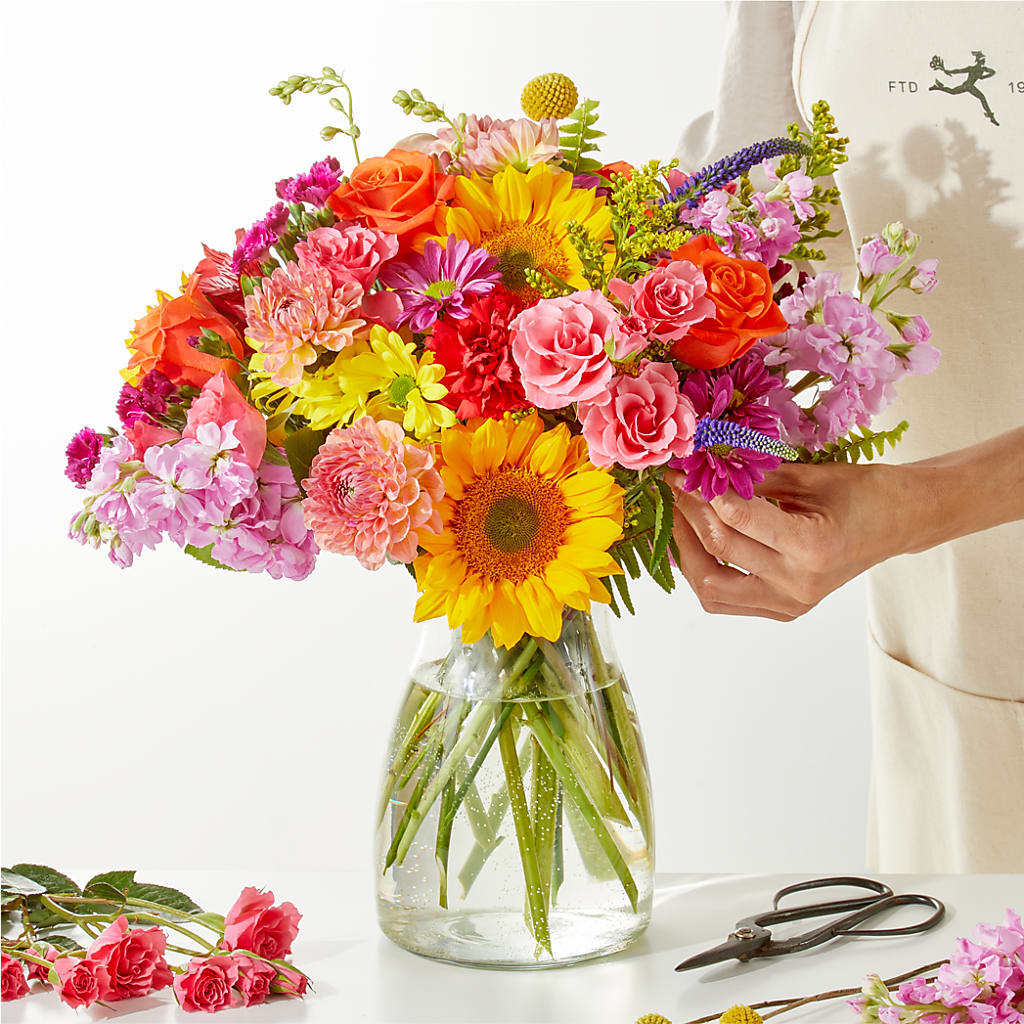Cue the Confetti - A Florist Original – SATELLITE FLORIST & GARDEN CENTRE, Hamilton ON