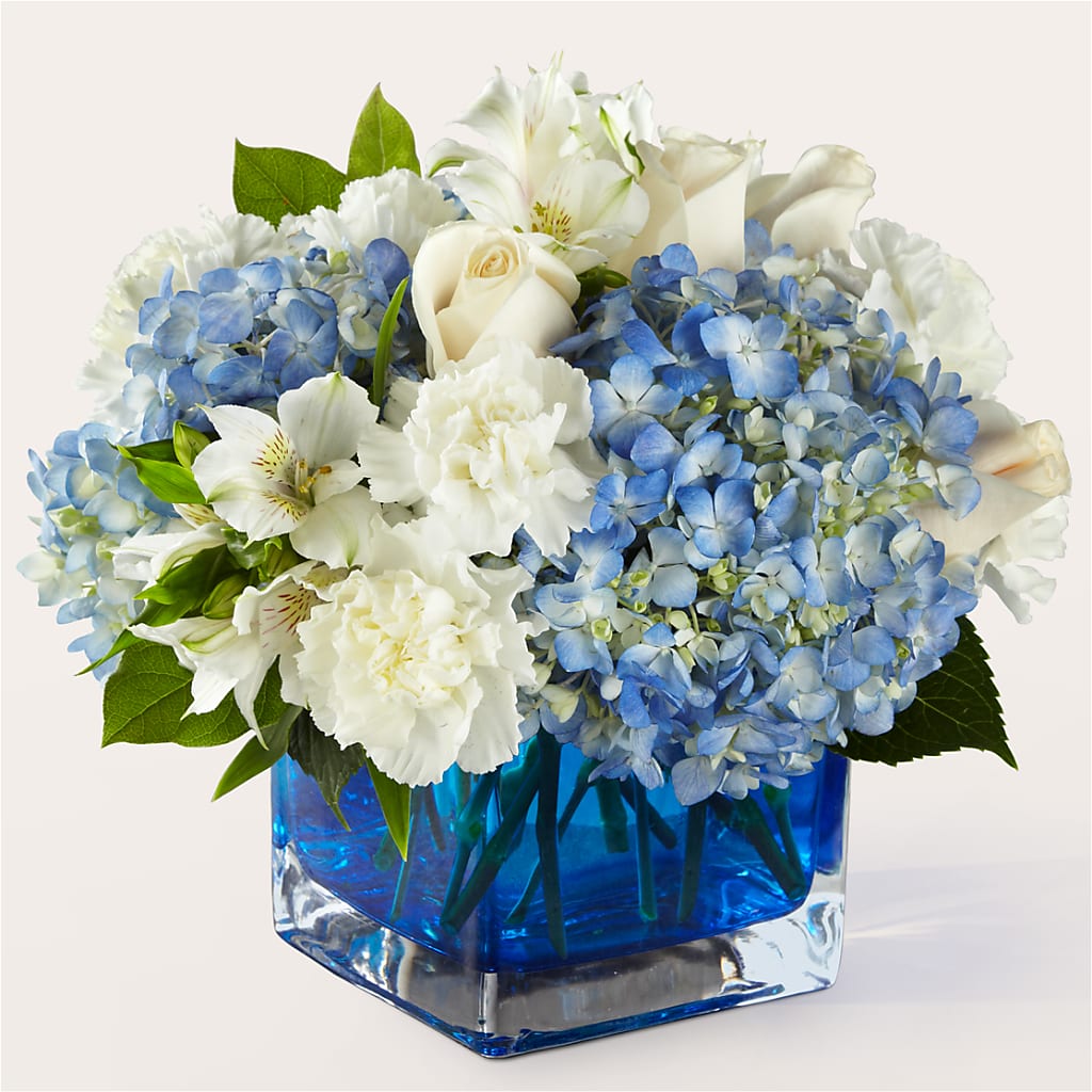 Soothing Waters Bouquet – SATELLITE FLORIST & GARDEN CENTRE, Hamilton ON