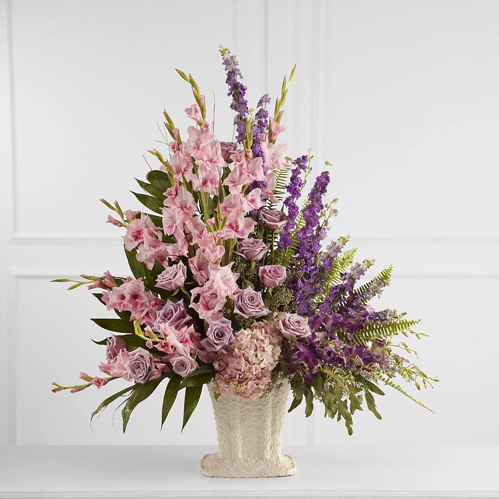 Flowing Garden Arrangement – SATELLITE FLORIST & GARDEN CENTRE, Hamilton ON
