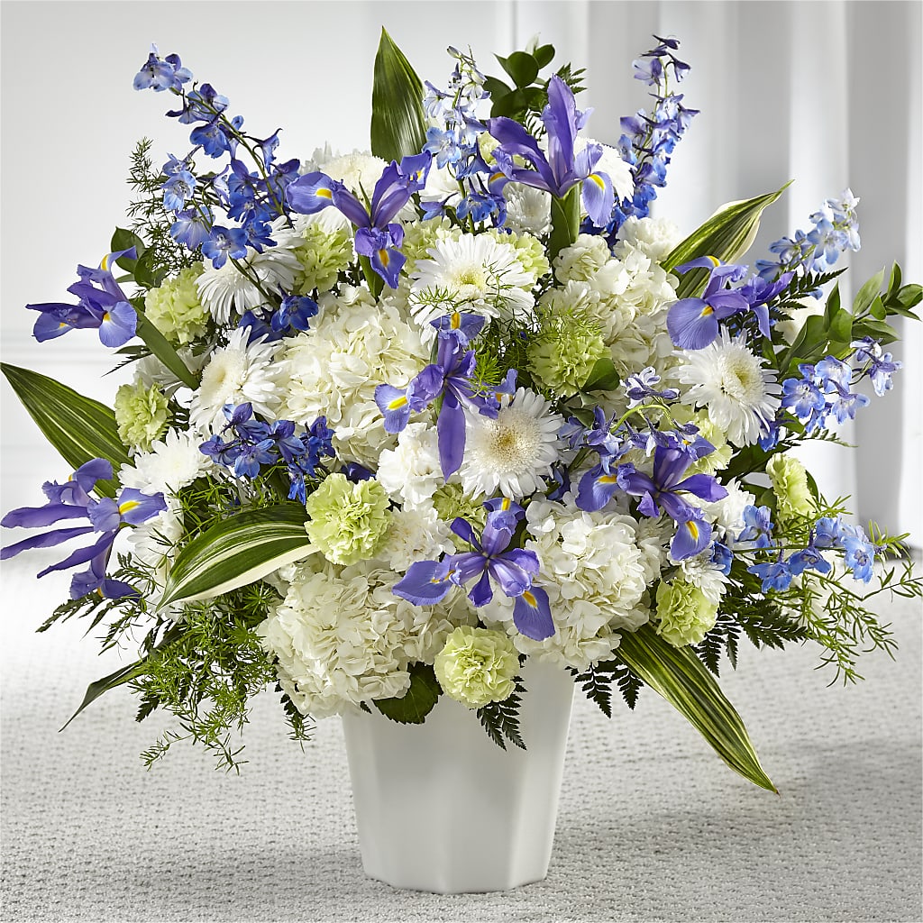 Soft Serenity Floor Basket – SATELLITE FLORIST & GARDEN CENTRE, Hamilton ON
