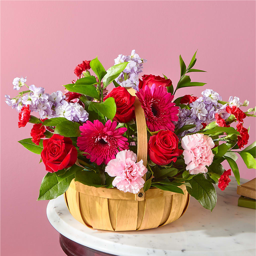 Pink Picnic Basket – SATELLITE FLORIST & GARDEN CENTRE, Hamilton ON