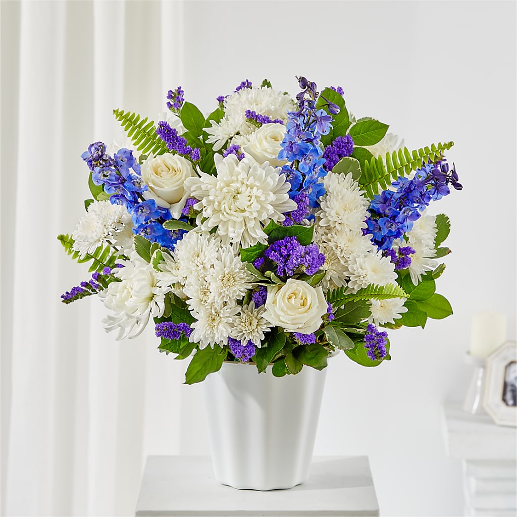 Hold Dear Tabletop Basket – SATELLITE FLORIST & GARDEN CENTRE, Hamilton ON