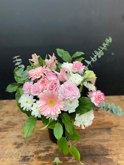 Designer Hand Tied Bouquet - Style #9 – SATELLITE FLORIST & GARDEN CENTRE, Hamilton ON