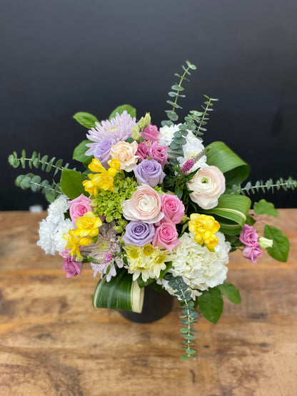 Designer Hand Tied Bouquet - Style #12 – SATELLITE FLORIST & GARDEN CENTRE, Hamilton ON