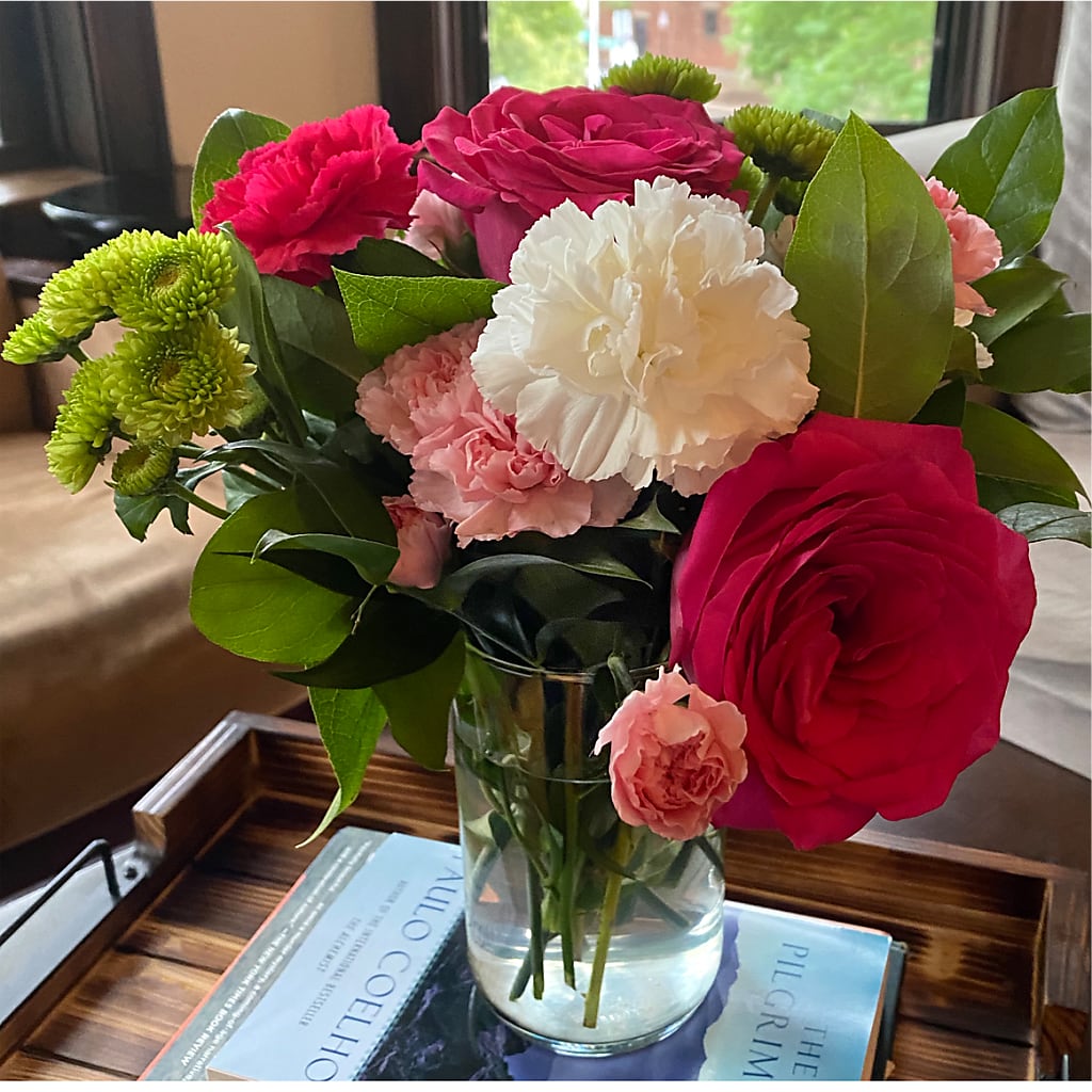 Sweet & Pretty Bouquet – SATELLITE FLORIST & GARDEN CENTRE, Hamilton ON