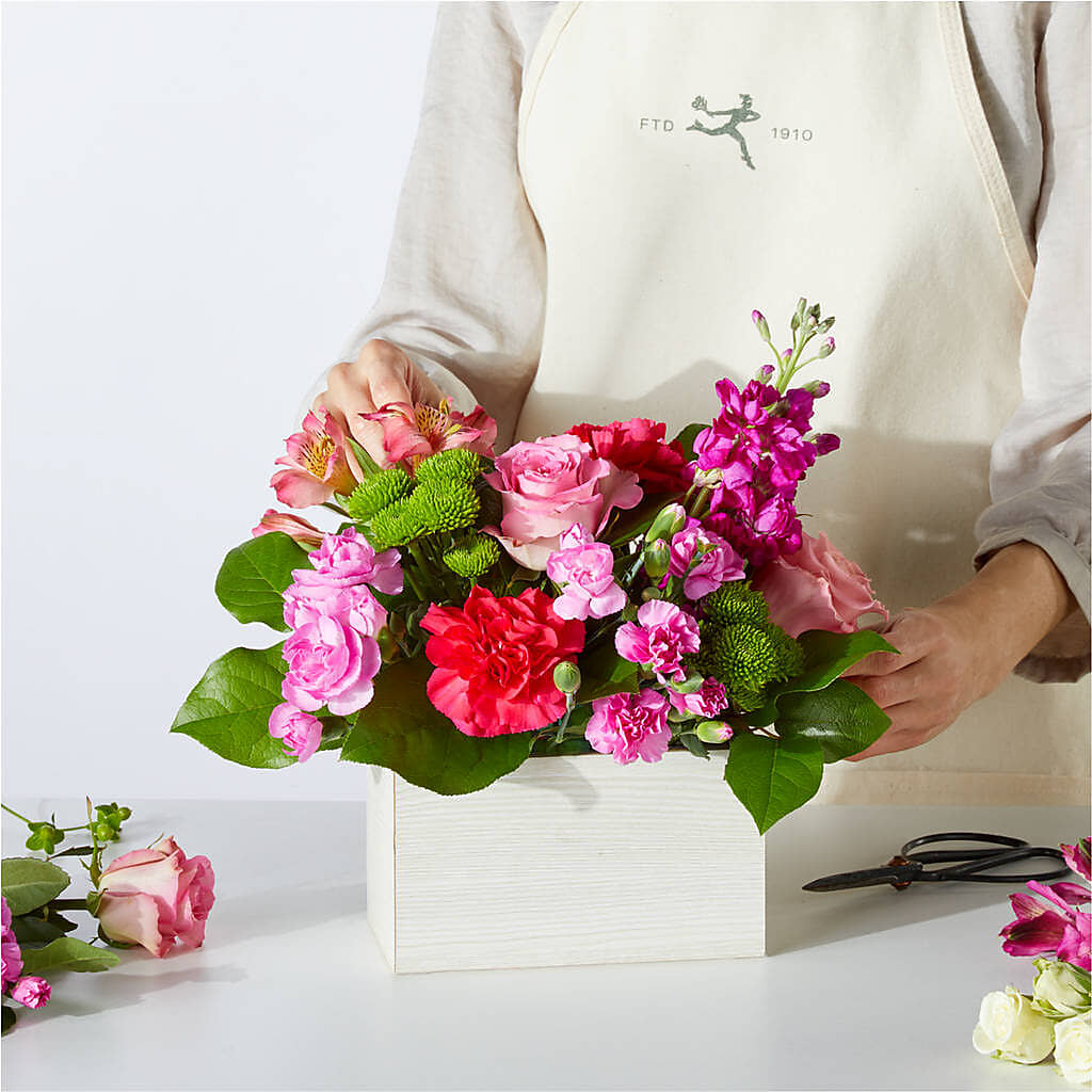 Sweetberry Box – A Florist Original – SATELLITE FLORIST & GARDEN CENTRE, Hamilton ON