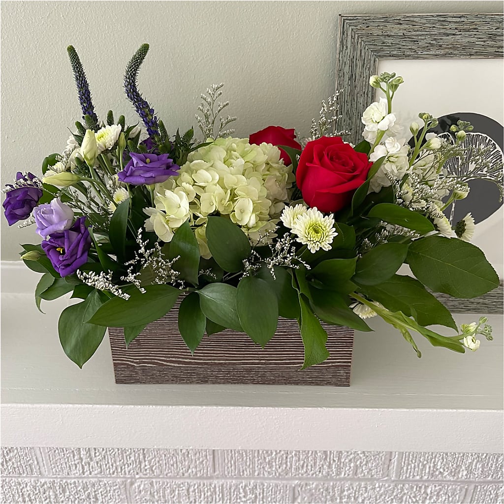 Sweet Magnolia Bouquet – SATELLITE FLORIST & GARDEN CENTRE, Hamilton ON