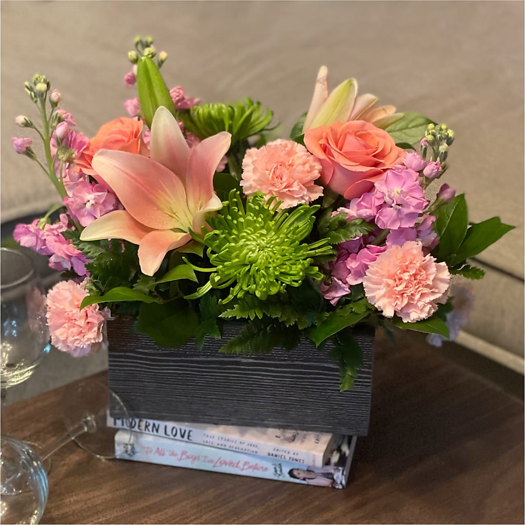 Beautiful Spirit Basket – SATELLITE FLORIST & GARDEN CENTRE, Hamilton ON