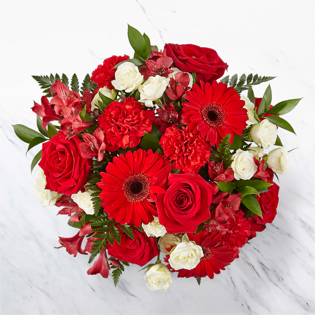 Hearts Embrace Bouquet – SATELLITE FLORIST & GARDEN CENTRE, Hamilton ON