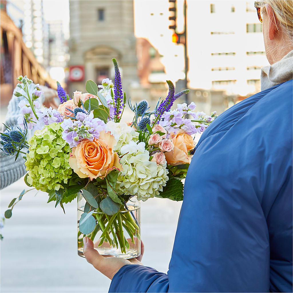 Porch Swing Bouquet – SATELLITE FLORIST & GARDEN CENTRE, Hamilton ON