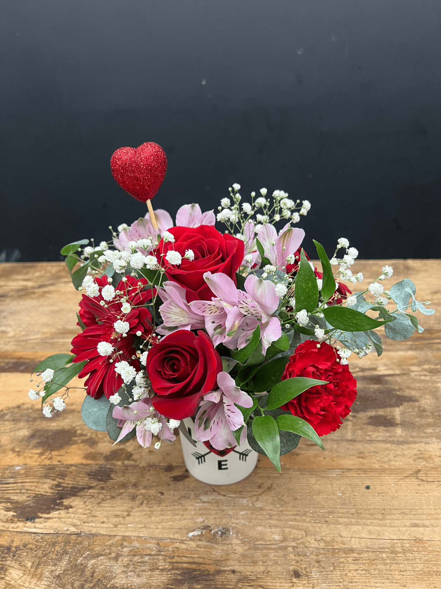 Arrangements - Style #28 - Satellite Garden Centre